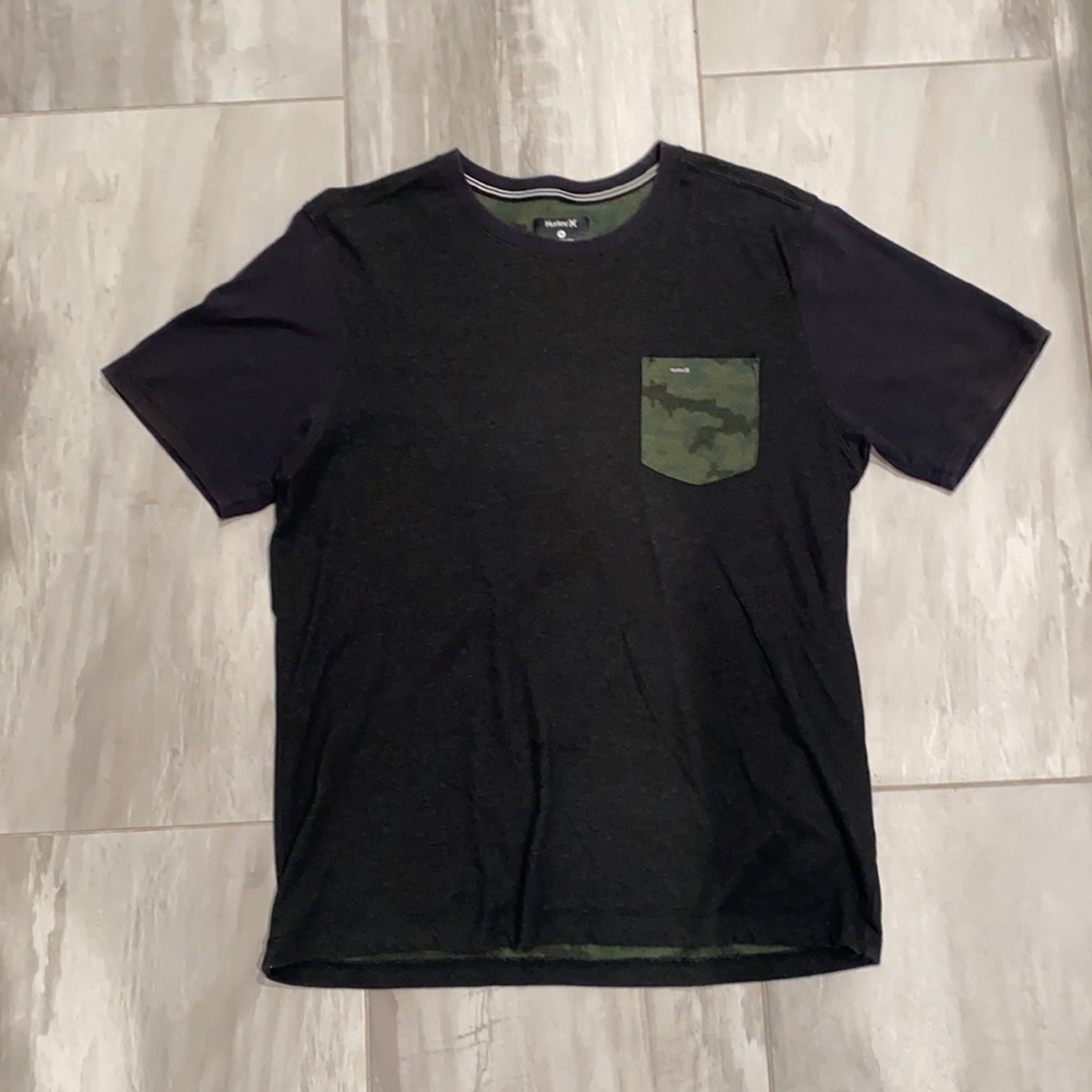 Hurley tshirt